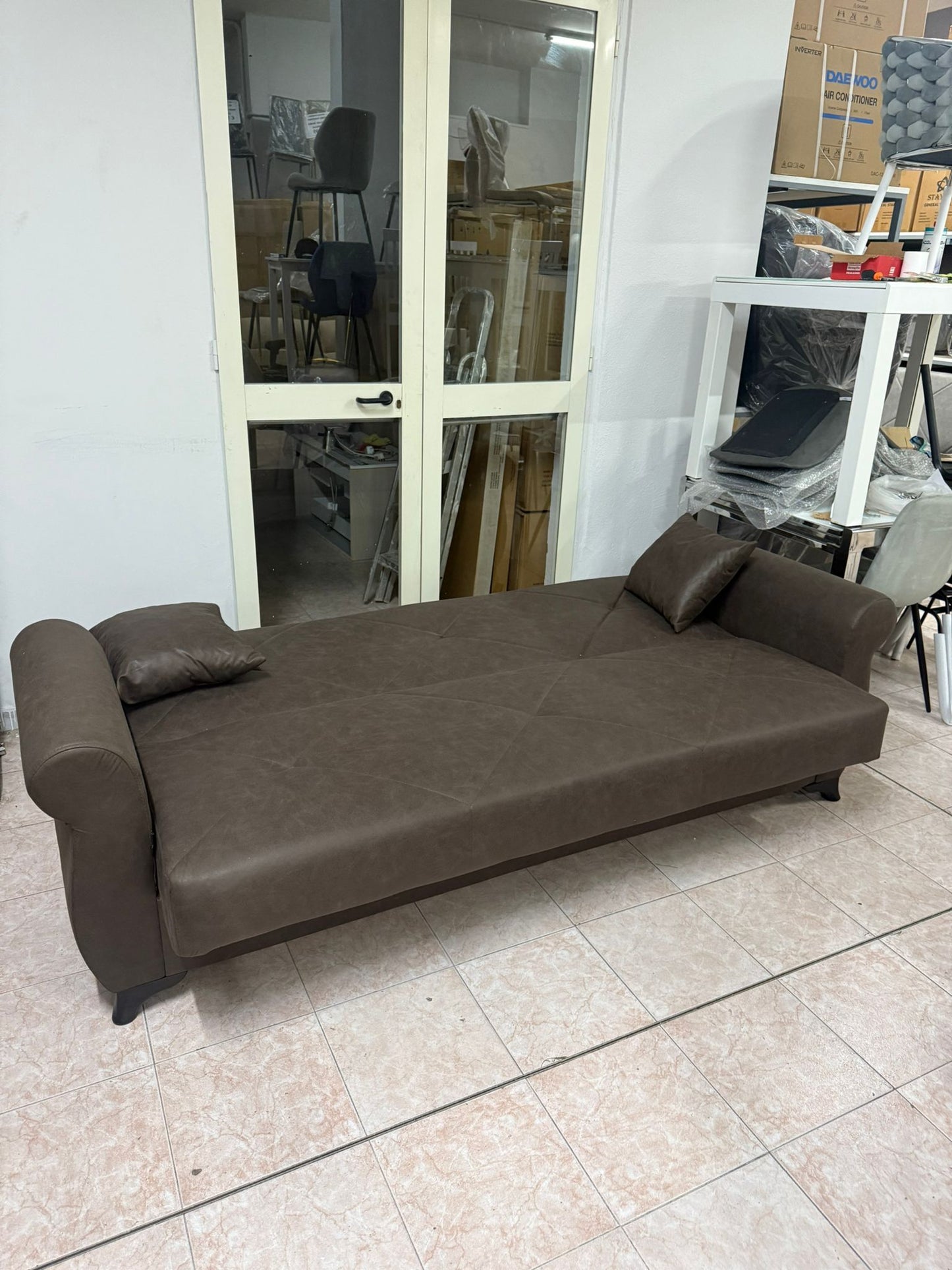 DIVANO LETTO CON CASSETTONE CLICK CLACK MARRONE